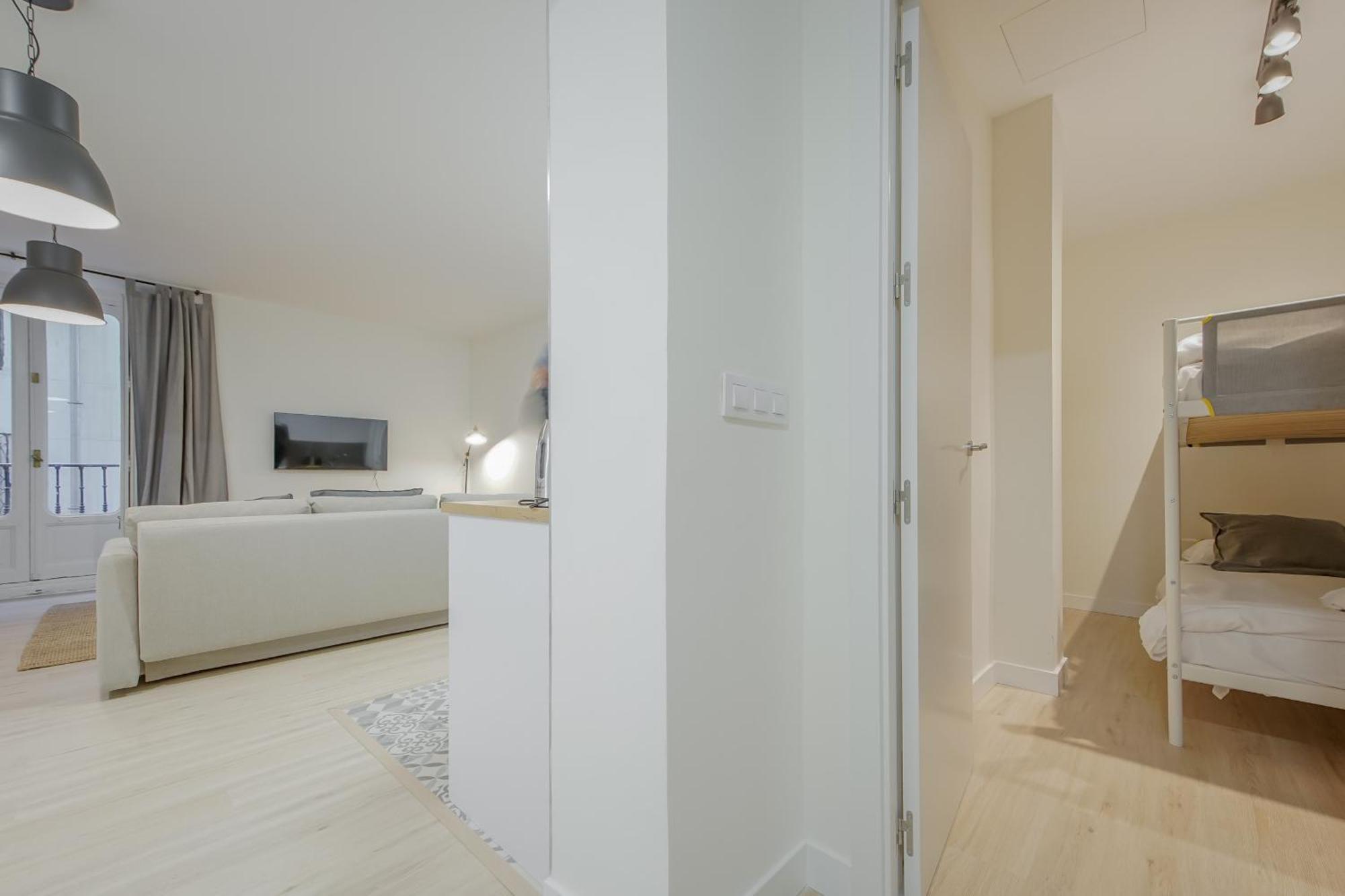 Cozy&New Apartment Para 6Pax En La Plaza De Tirso - Madrid E1 Exterior foto