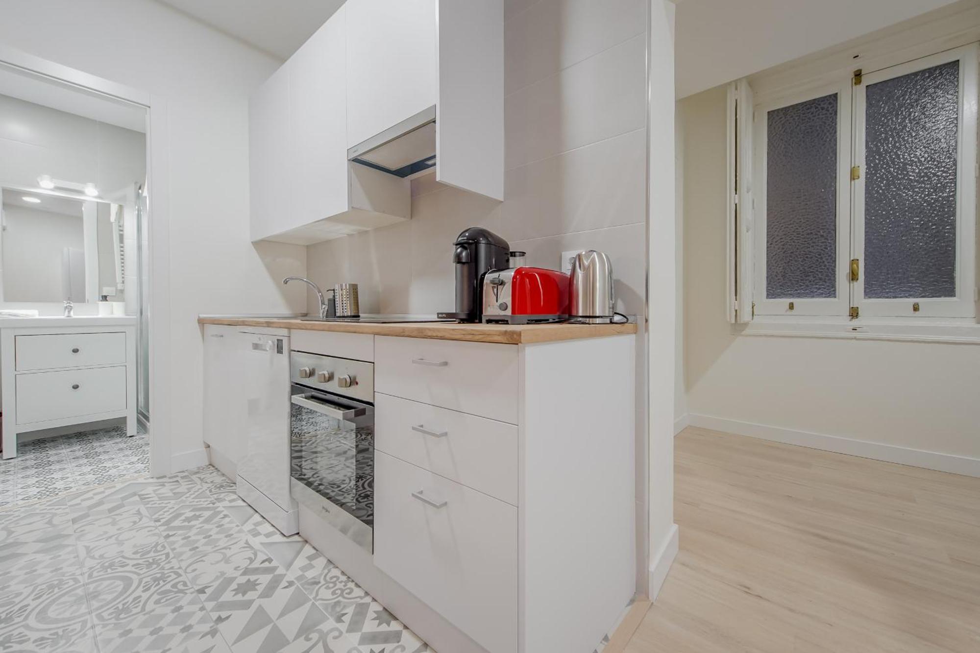 Cozy&New Apartment Para 6Pax En La Plaza De Tirso - Madrid E1 Exterior foto