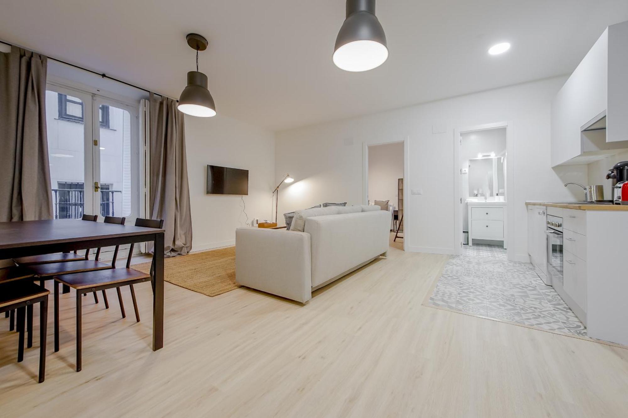 Cozy&New Apartment Para 6Pax En La Plaza De Tirso - Madrid E1 Exterior foto